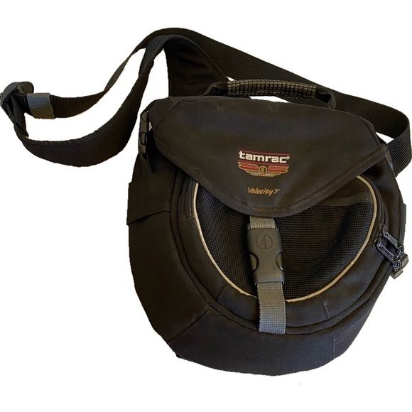 TAMRAC VELOCITY 7 PHOTO SLING PACK SLR CAMERA CASE BLACK BAG 5747 - Picture 1 of 16